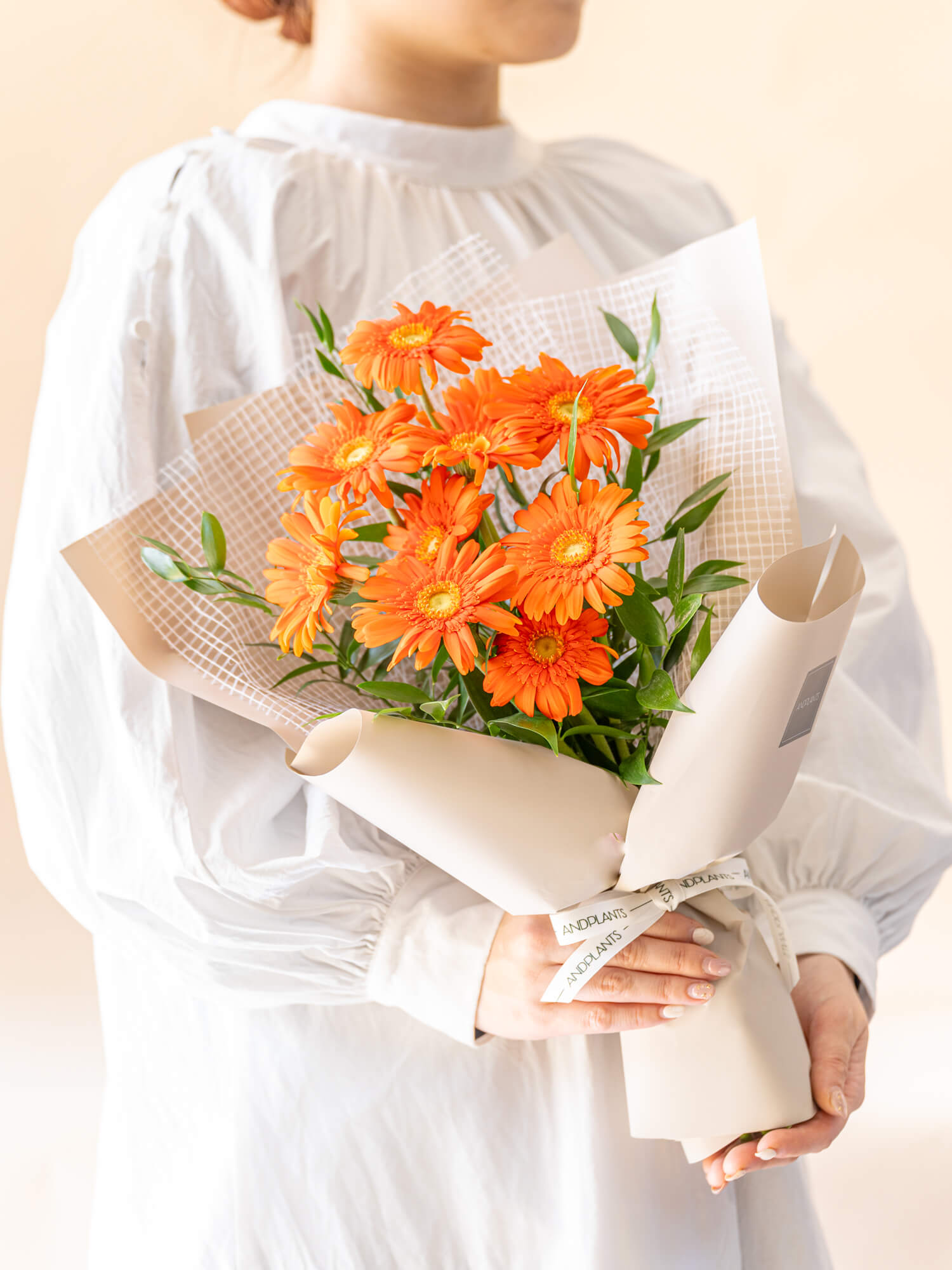 ガーベラの花束 10本 - オレンジ -