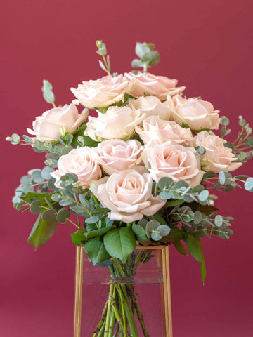 【誕生日ギフト】バラの花束 12本 - ピンク -