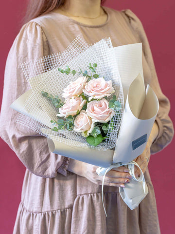 バラの花束 5本 - ピンク -