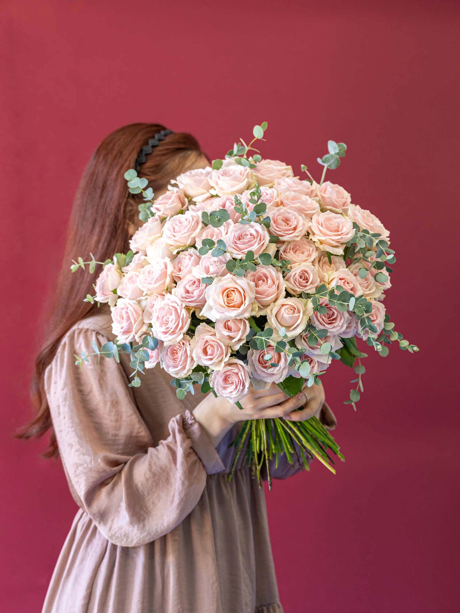 【誕生日ギフト】バラの花束 50本 - ピンク -