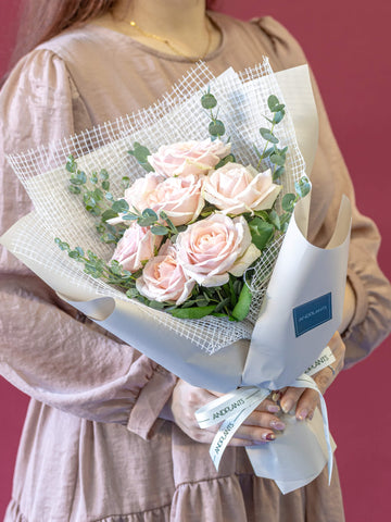 【誕生日ギフト】バラの花束 7本 - ピンク -