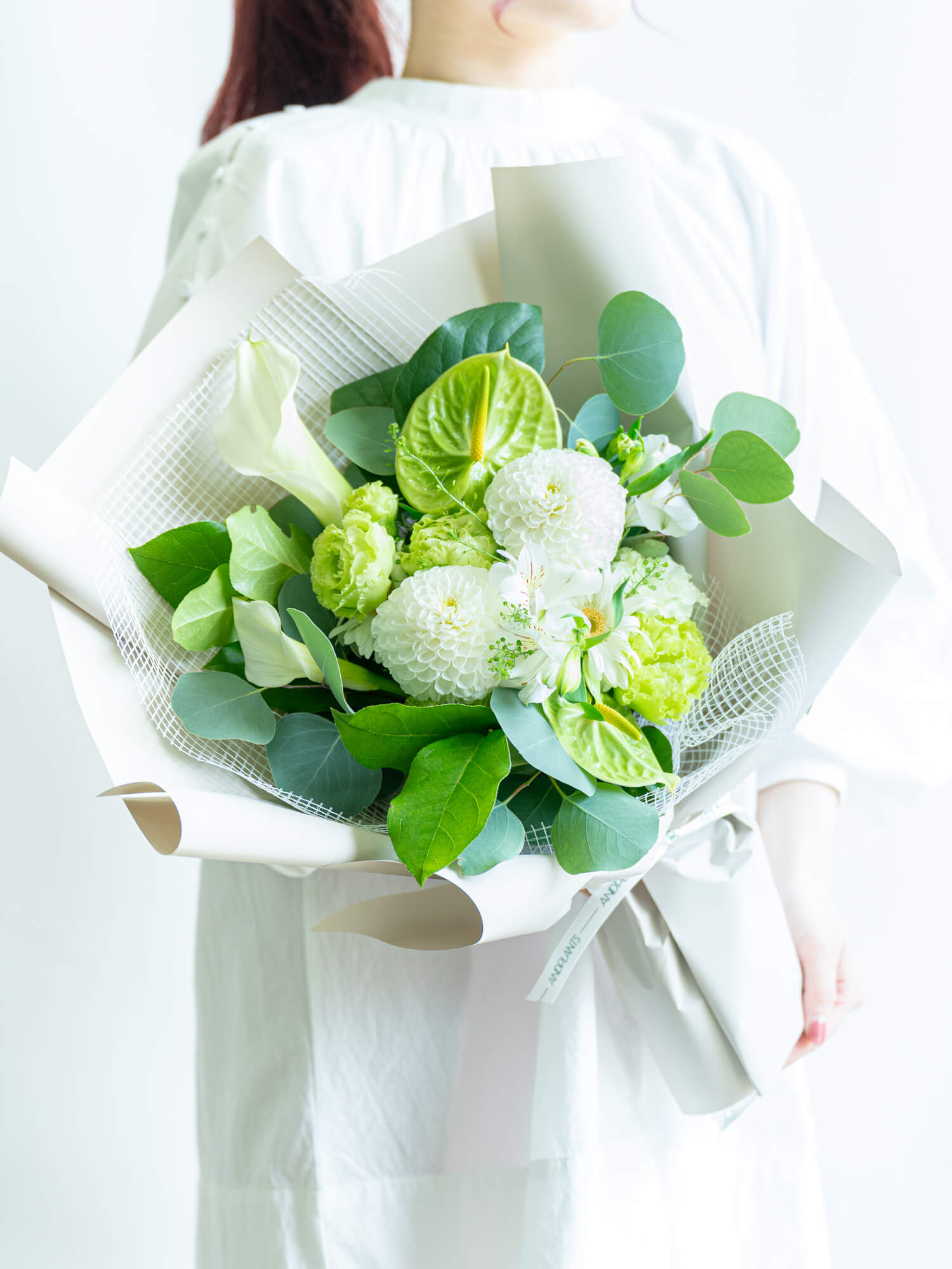 フローリストにおまかせ 季節の花束 L - グリーン&ホワイト -