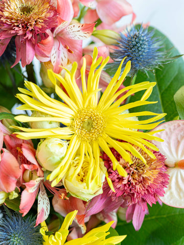 フローリストにおまかせ 季節の花束 L - MIX -