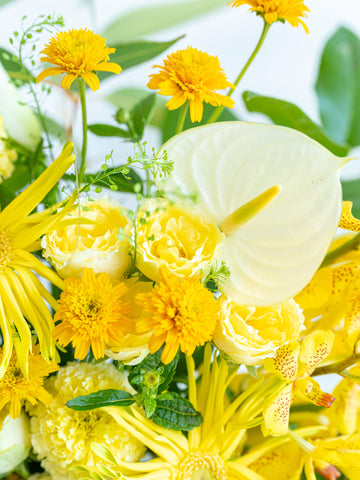 フローリストにおまかせ 季節の花束 L - イエロー -