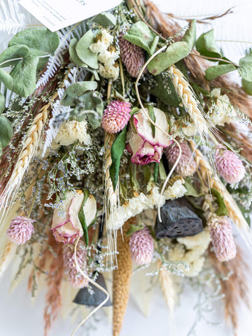 【壁に掛ける】ドライフラワーのスワッグ - ピンク -