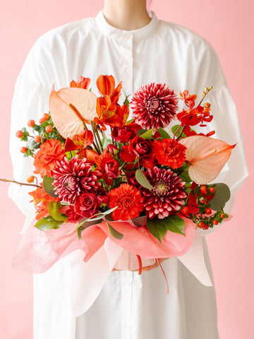 【母の日】ダリアのアレンジメント - レッド -