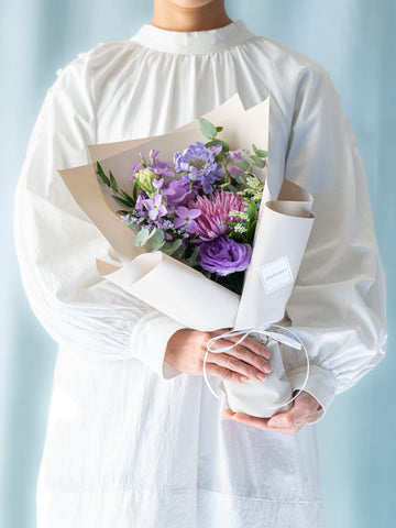 【お供え用】季節の花束 S　- パープル -