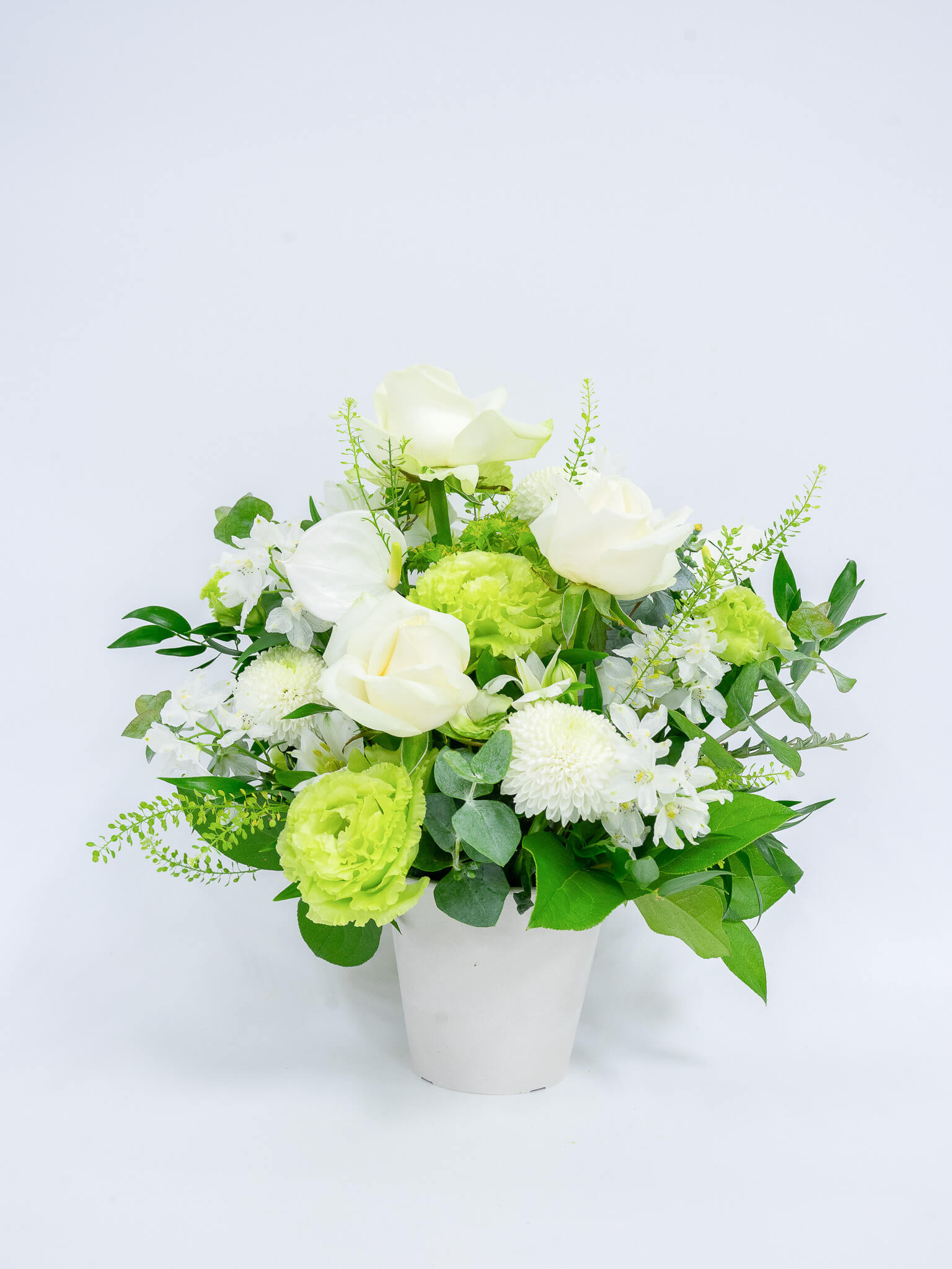 【お供え用】おまかせアレンジ M　- ホワイト -