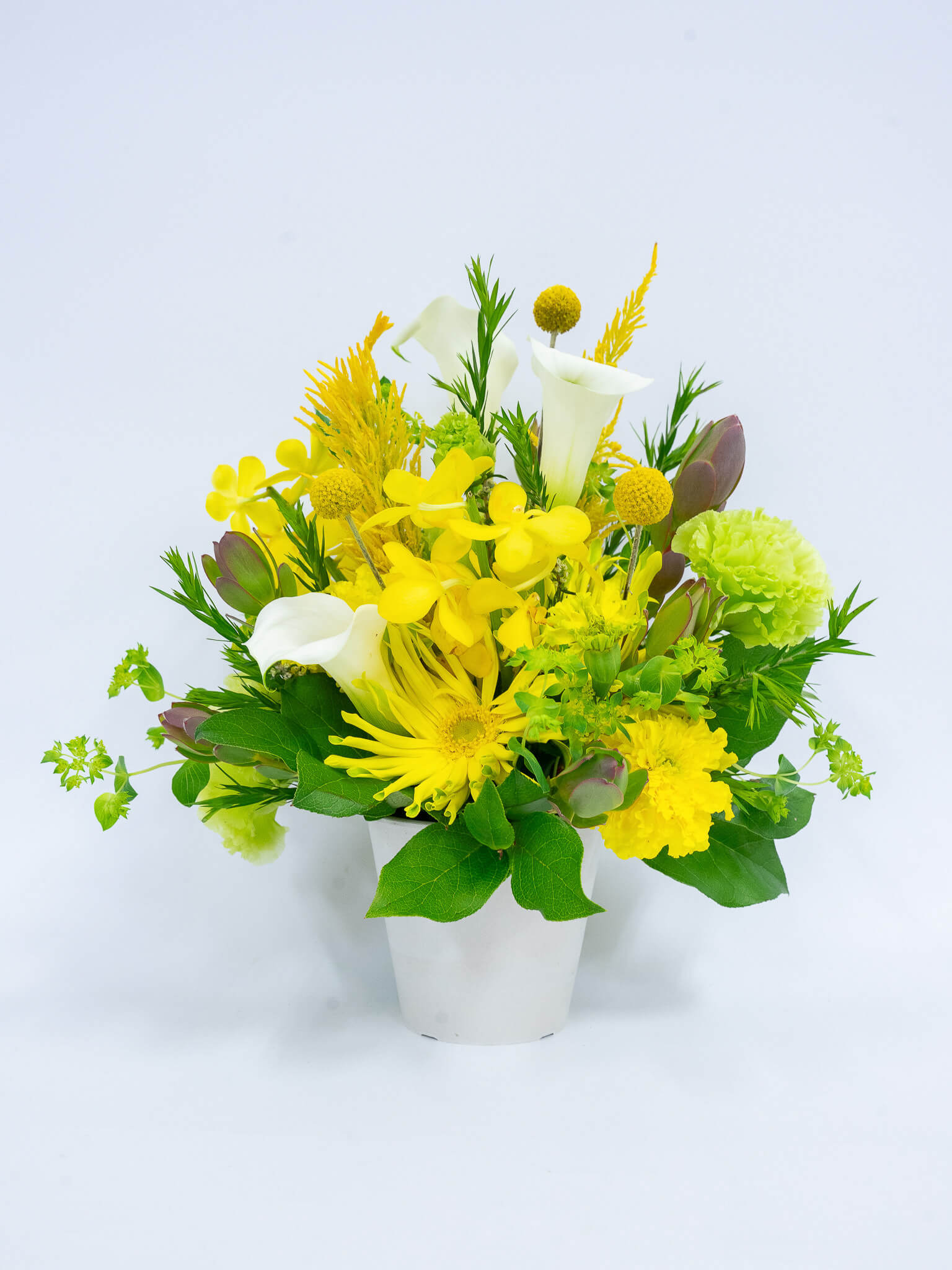 季節のおまかせ生花アレンジ M - イエロー -