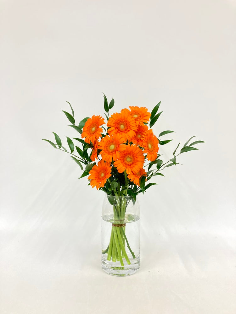 ガーベラの花束 10本 - オレンジ -