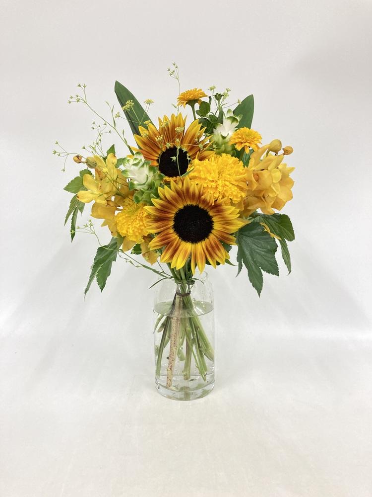 フローリストにおまかせ 季節の花束 M - イエロー -