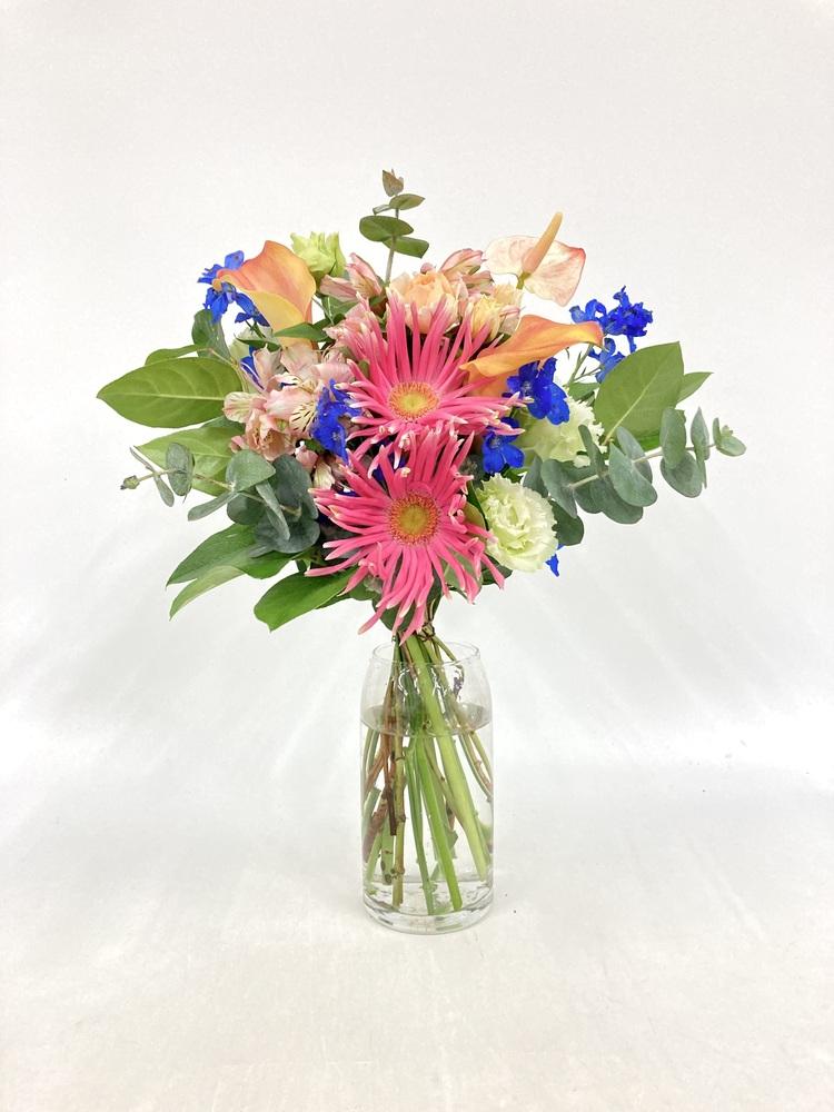 フローリストにおまかせ 季節の花束 M - ミックス -