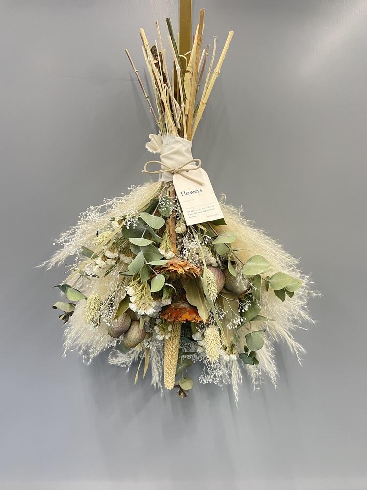 【壁に掛ける】ドライフラワーのスワッグ - グリーン -