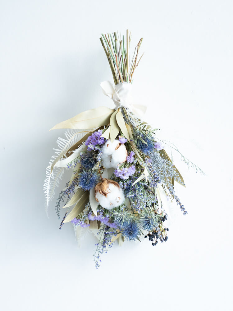 【壁に掛ける】ドライフラワーのスワッグ - ブルー -
