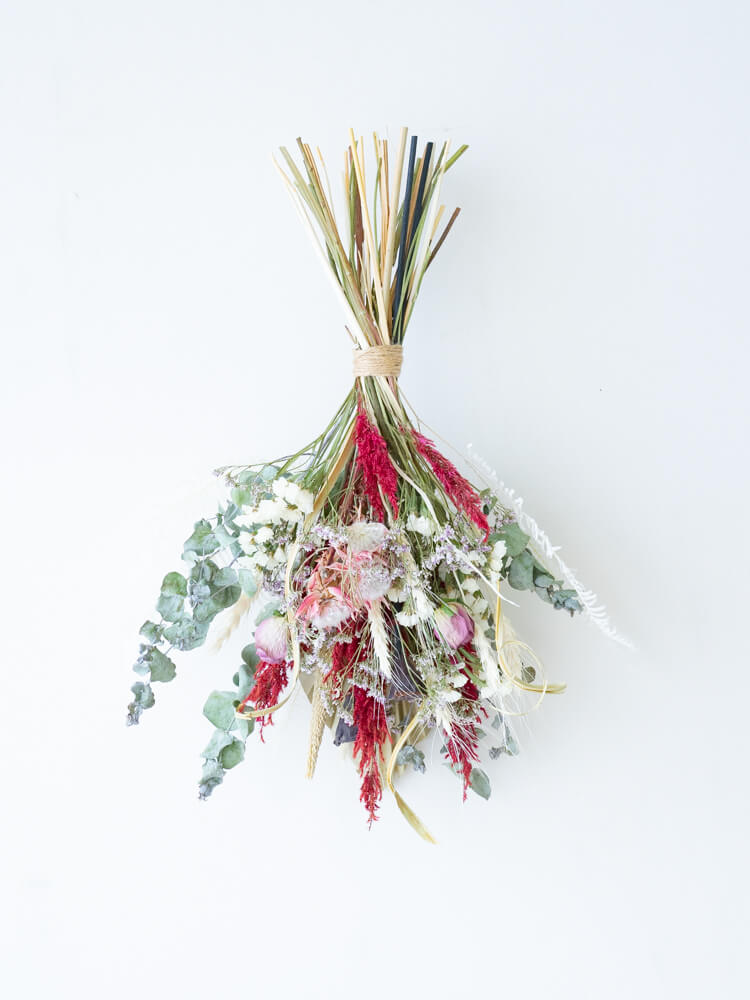 【壁に掛ける】ドライフラワーのスワッグ - ピンク -