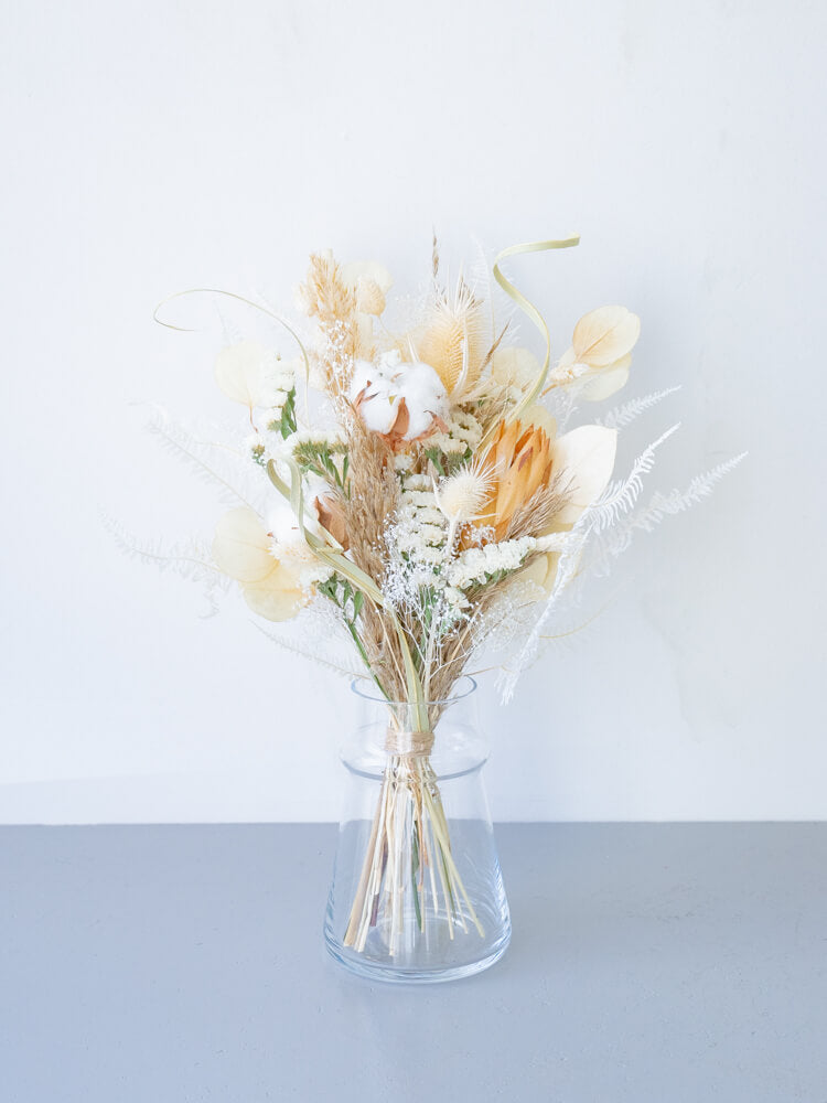 【花瓶に飾れる】ドライフラワーの花束 M - ベージュ -