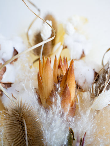 【花瓶に飾れる】ドライフラワーの花束 L - ベージュ -